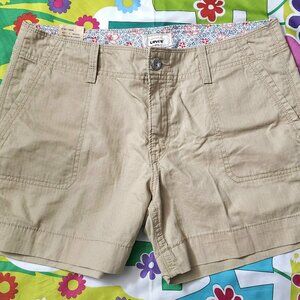 Levi’s Women's Crafted With Pride Khaki Shorts Summer Spring Outdoors Size 8